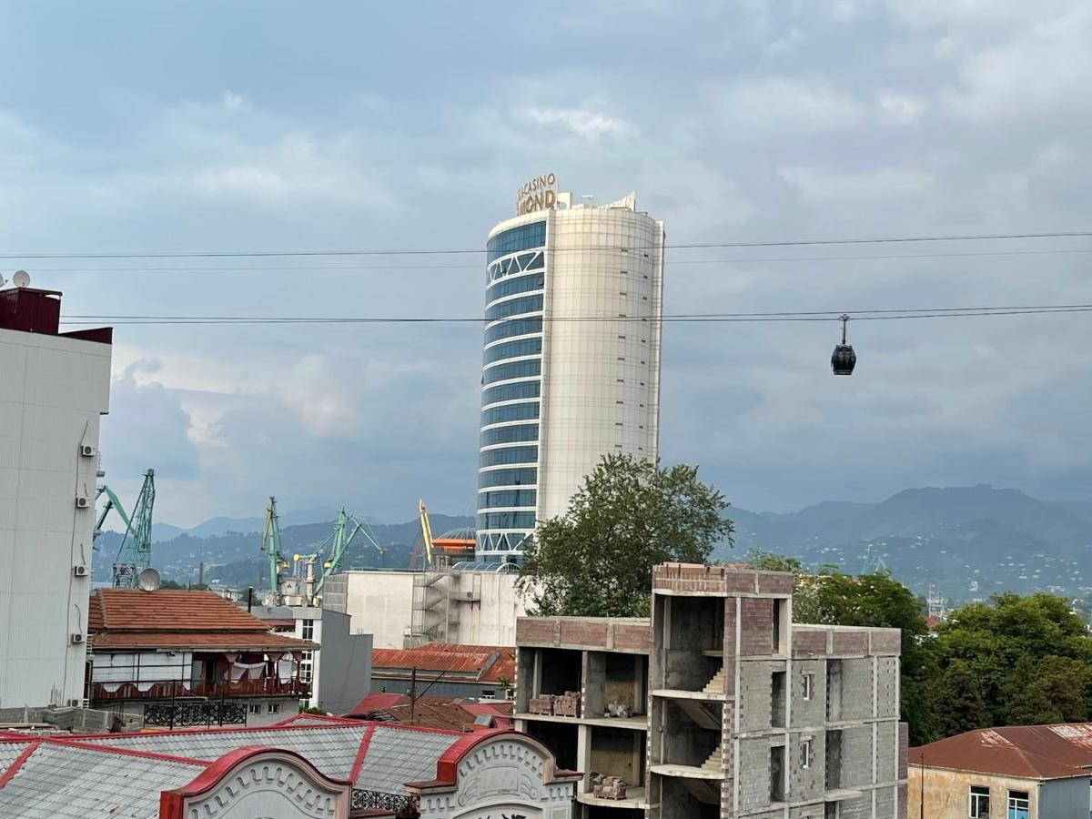 Hotel Union Batumi Exterior foto